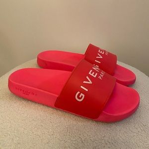 Pink GIVENCHY Slides